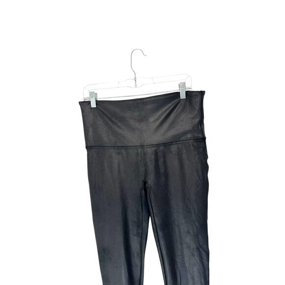 Spanx Plus Pull On Stretch Slimming Shaping Faux Leather Black Leggings Size 1X - Picture 7 of 12
